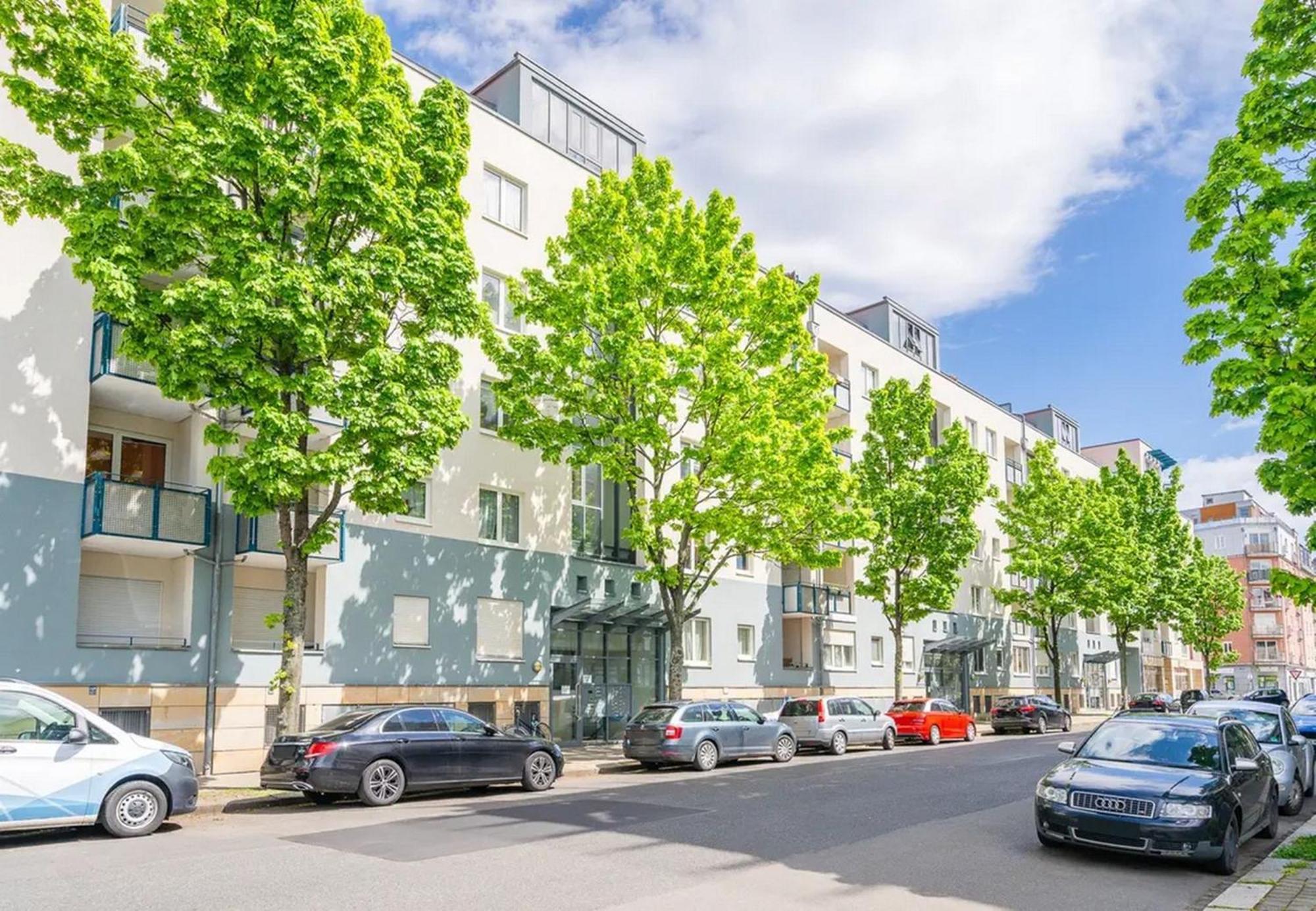 Apartment Neue 3-zimmer-wohnung - Hochwertig Moebliert, Zentral & Mit Balkon Dresden